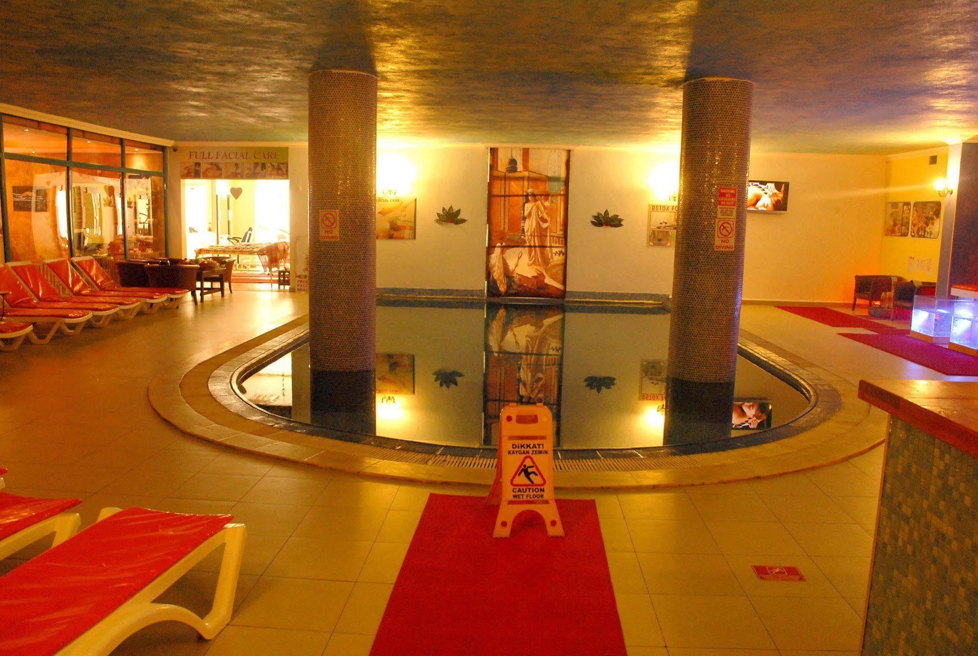 Club Seray Forest Marmaris Bagian luar foto