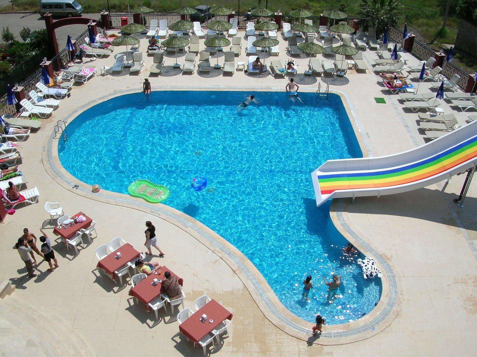 Club Seray Forest Marmaris Bagian luar foto
